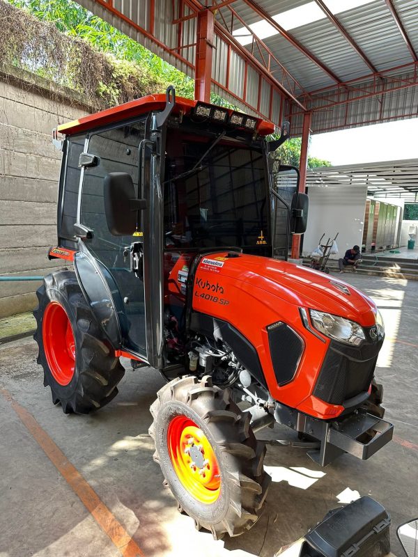 Cabin Máy Kéo Kubota L4018 (3)